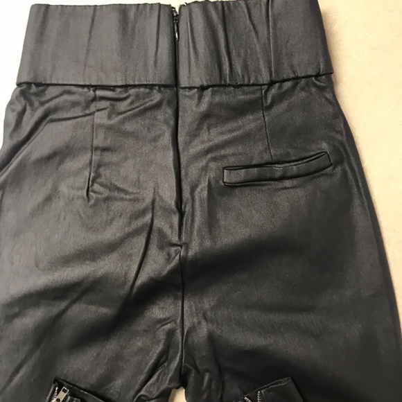 White Fox Women’s Pant - Picture 13 of 16